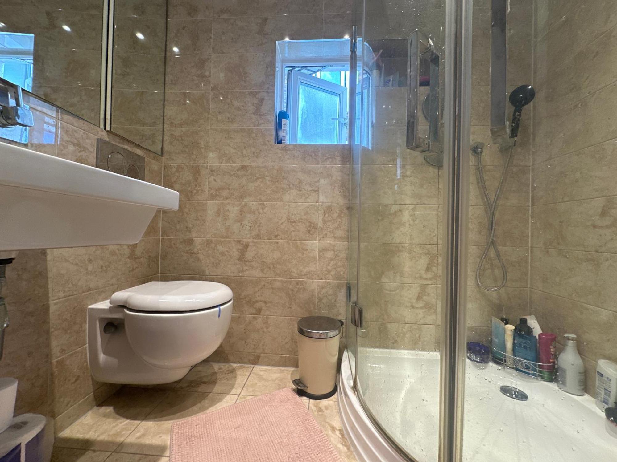 A Lovely Guest Room In West London Exteriör bild
